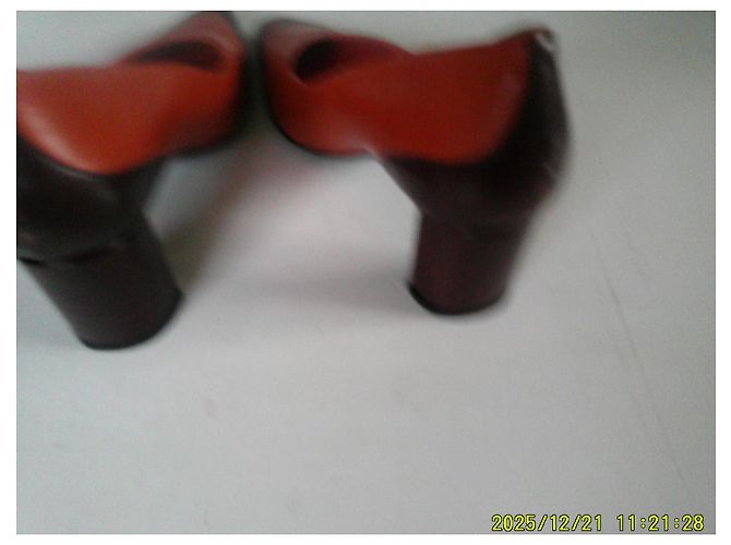 Scarpe con tacco Robert Clergerie Arancione e Marrone Pelle 36 - vista 7