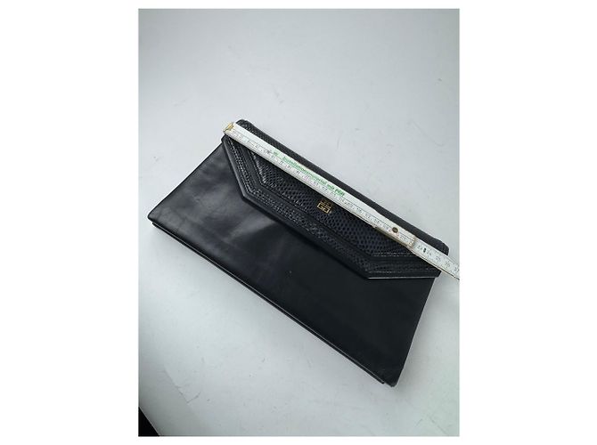 Clutch in pelle con stampa a serpente vintage Givenchy nera Nero - vista 8