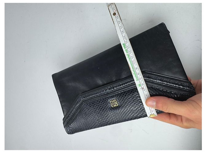 Clutch in pelle con stampa a serpente vintage Givenchy nera Nero - vista 9
