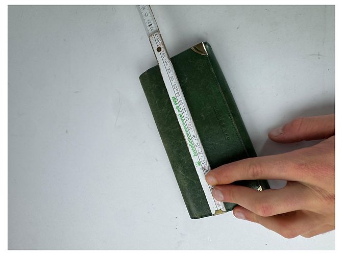 Vintage Givenchy Leather Wallet Green - view 7