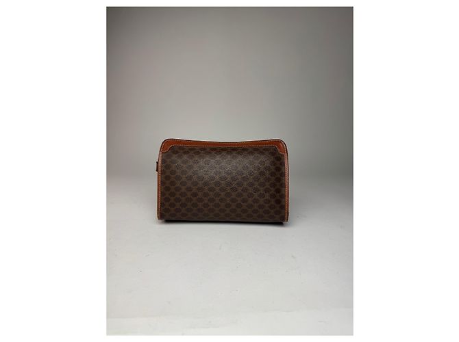 Céline Clutch in pelle monogramma Celine Paris vintage marrone - vista 13