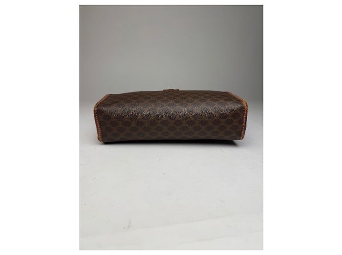 Céline Clutch in pelle monogramma Celine Paris vintage marrone - vista 7