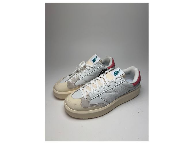 Sneaker New Balance Bianche Nuove con etichetta EU45,5 Bianco - vista 4