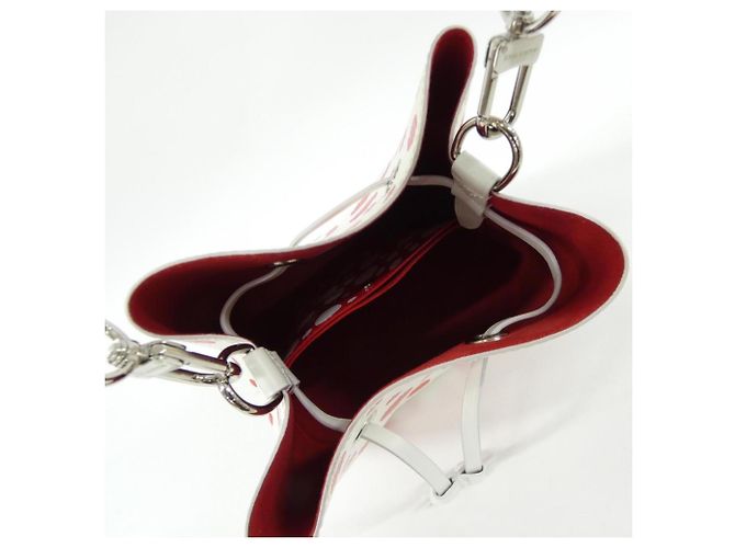 Néonoé Borsa a Spalla Epi Neo Noe BB di Louis Vuitton Bianco Rosso - vista 6