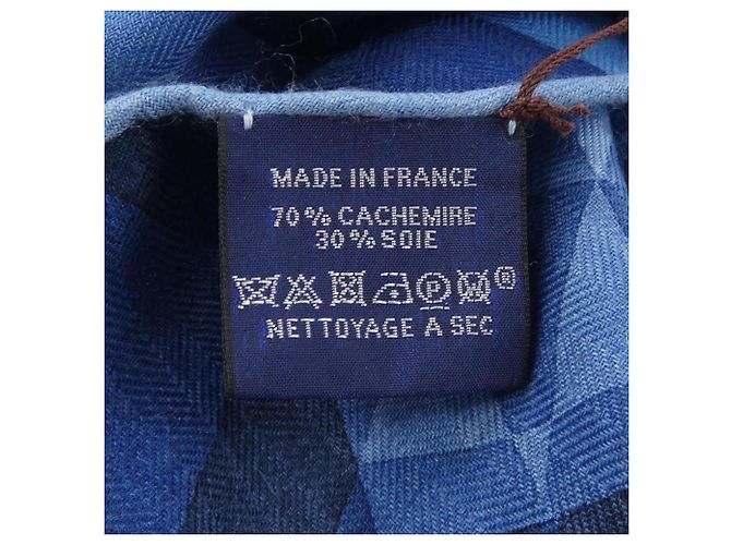 Hermès FAUBOURG EN PERSPECTIVE Rosange GM Sciarpa Blu Blu navy - vista 3