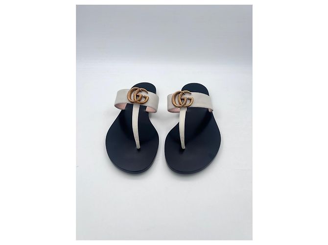 Sandali Gucci Marmont GG in pelle bianca Bianco - vista 9