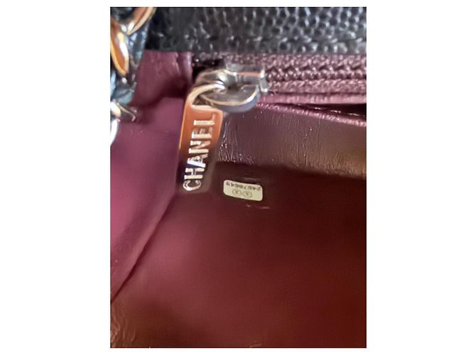 Timeless Peça muito rara. Bolsa Chanel Retangular com Aba em couro caviar preto - vista 15