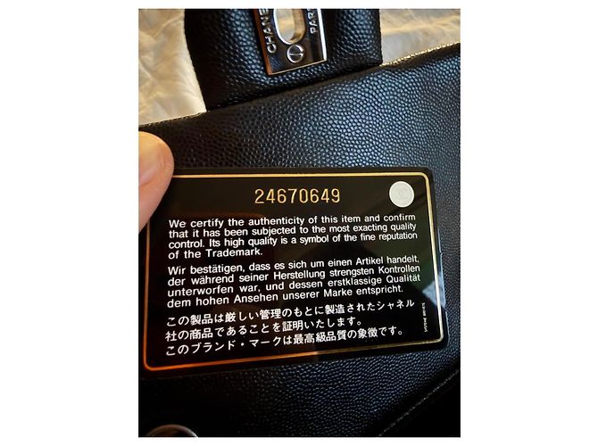 Timeless Peça muito rara. Bolsa Chanel Retangular com Aba em couro caviar preto - vista 16