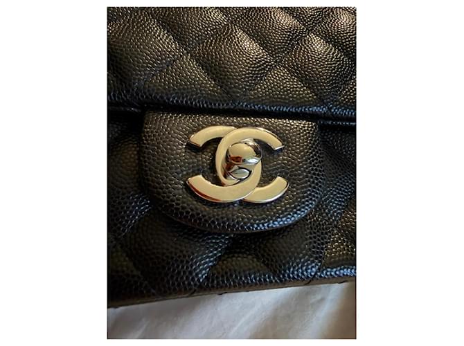 Timeless Peça muito rara. Bolsa Chanel Retangular com Aba em couro caviar preto - vista 7