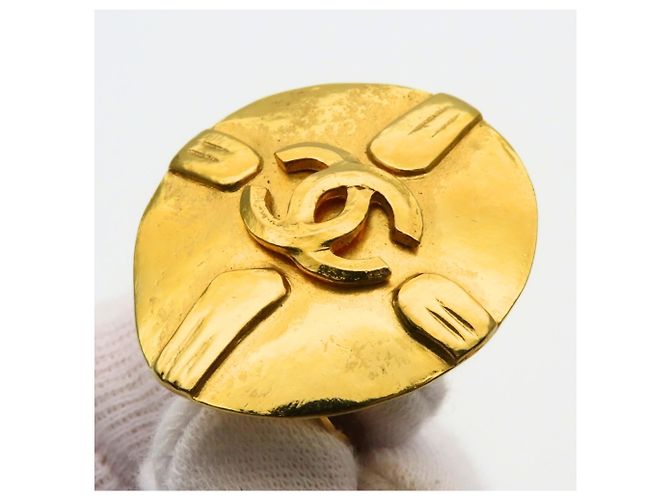 Orecchini a clip placcati in oro Chanel Coco Mark D'oro - vista 3