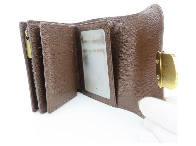 Cartera Joy Tri-fold Louis Vuitton Castaño Damier ebene - vista 13