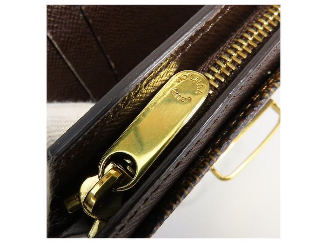Cartera Joy Tri-fold Louis Vuitton Castaño Damier ebene - vista 24