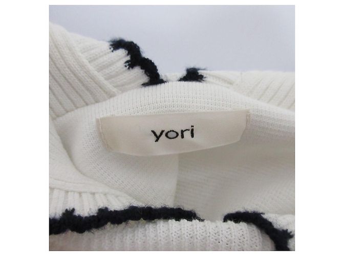 Autre Marque Strickpullover mit besticktem Kragen Yori Weiß - Ansicht 6