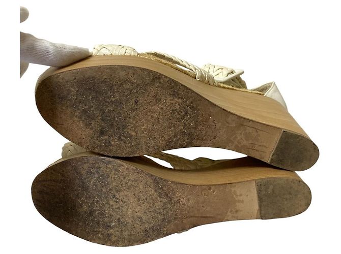 Hermès Leder Wedge Holzsandalen Weiß - Ansicht 10