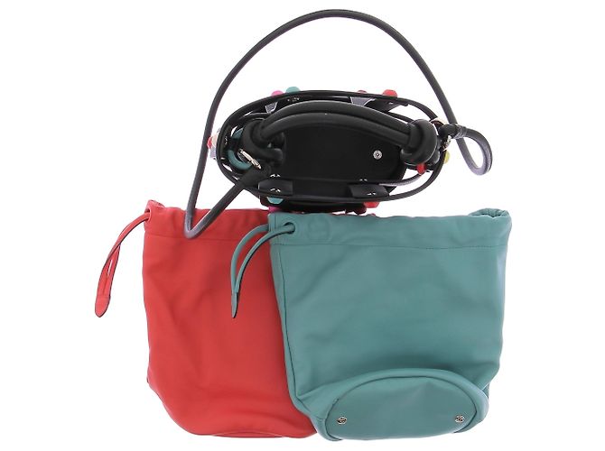 Salvatore Ferragamo Borsa a secchiello in pelle reversibile con pochette verde e arancione Multicolore - vista 8