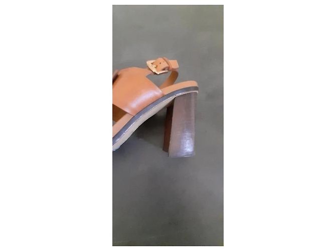 Tod's Sandalen mit Absatz in Camel Leder Kamel - Ansicht 2