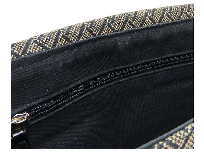 Borsa a Spalla da Uomo Salvatore Ferragamo FB-24 5020 Nero Beige - vista 16