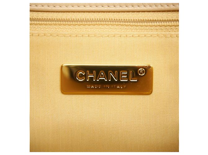 Borsa a spalla in pelle di agnello Chanel 19 con catena Beige - vista 5