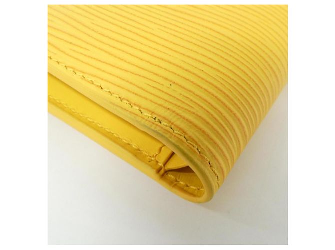 Cartera Marco Epi Louis Vuitton Amarillo - vista 3