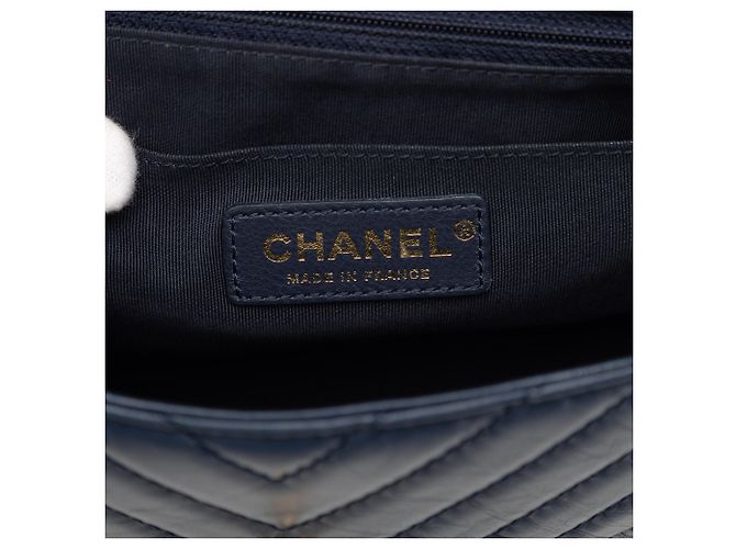 Chanel Blu CC Chevron Pelle di Vitello Invecchiata Borsa a Mano Blu navy - vue 5