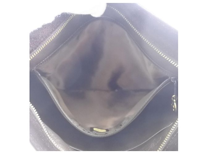 Borsa a tracolla in suede marrone con frange Chanel Marrone scuro - vista 5