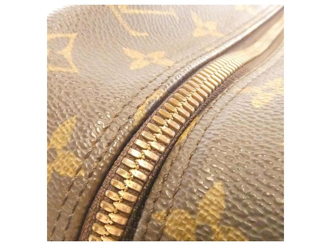 Borsa a Spalla Monogram Cite GM Louis Vuitton Marrone - vista 4