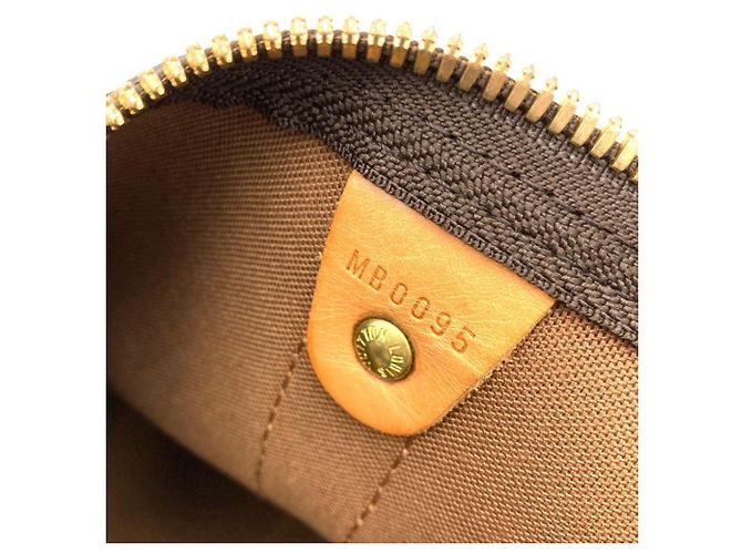 Keepall 55 Boston Tasche aus Monogramm-Canvas und Leder von Louis Vuitton Braun - Ansicht 9