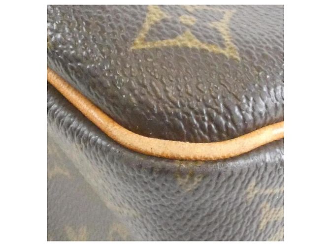 Borsa a Spalla Monogram Cite GM Louis Vuitton Marrone - vista 4