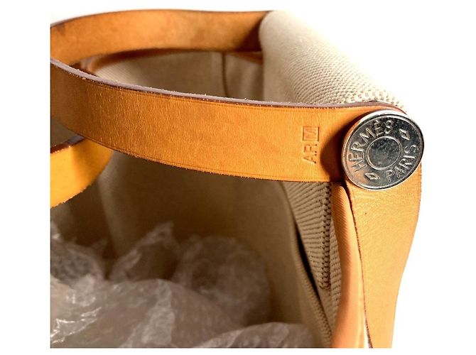 Cabag Borsa Tote Verticale Elan GM di Hermès Beige - vista 6