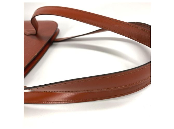 Borsa a spalla/tote in pelle Epi Louis Vuitton Marrone - vista 10