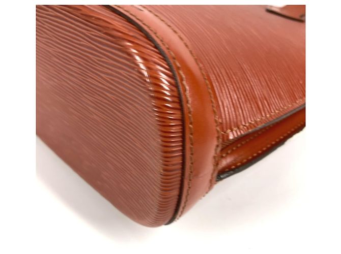 Borsa a spalla/tote in pelle Epi Louis Vuitton Marrone - vista 11