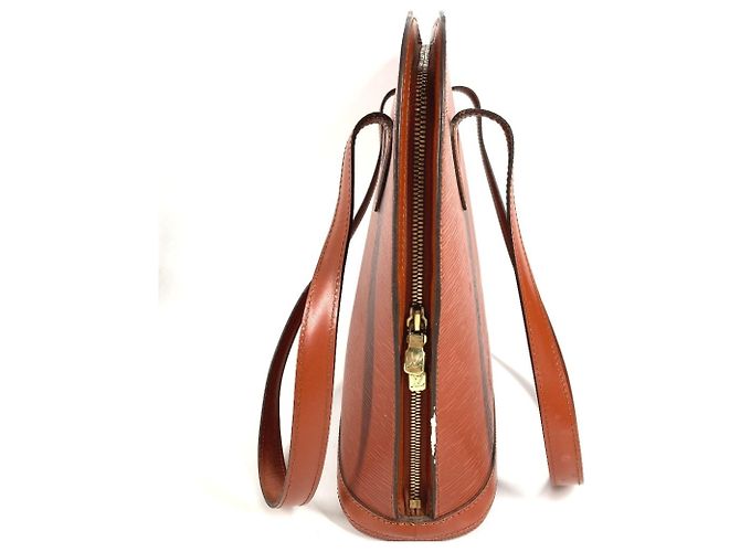 Borsa a spalla/tote in pelle Epi Louis Vuitton Marrone - vista 4