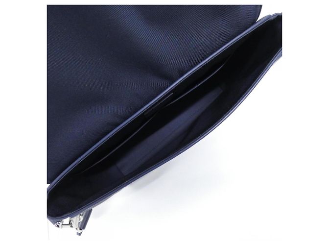 Borsa Messenger Louis Vuitton LV Aerogram Takeoff Nero - vista 10