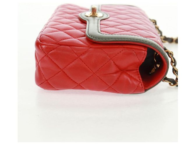 Chanel Zwei-Farben Umhängetasche aus gestepptem Lammleder klein Rot - Ansicht 4