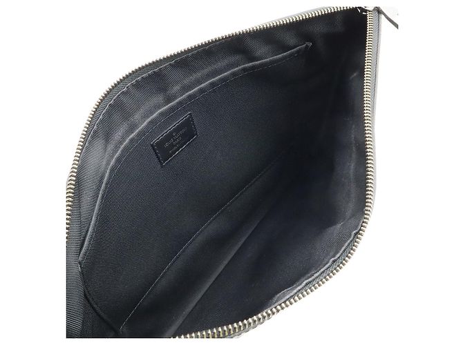 Pochette Discovery Monogram de Louis Vuitton Noir - vue 5