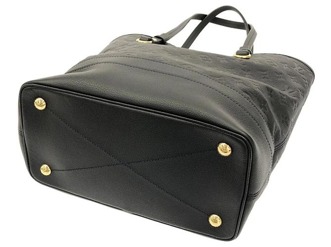 Borsa Citadines PM in Monogram Empreinte Louis Vuitton - vista 3