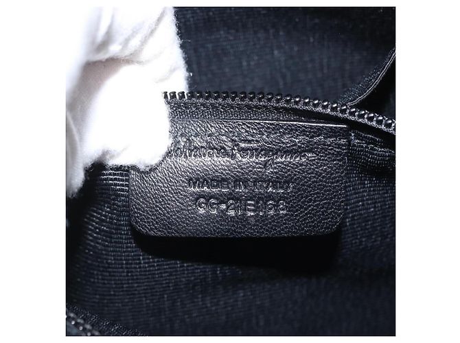 Borsa a Spalla Vala in Pelle Salvatore Ferragamo Nero - vista 6
