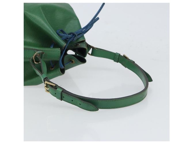Noe Borsa Petit Noé in pelle Epi media Louis Vuitton Verde - vista 7