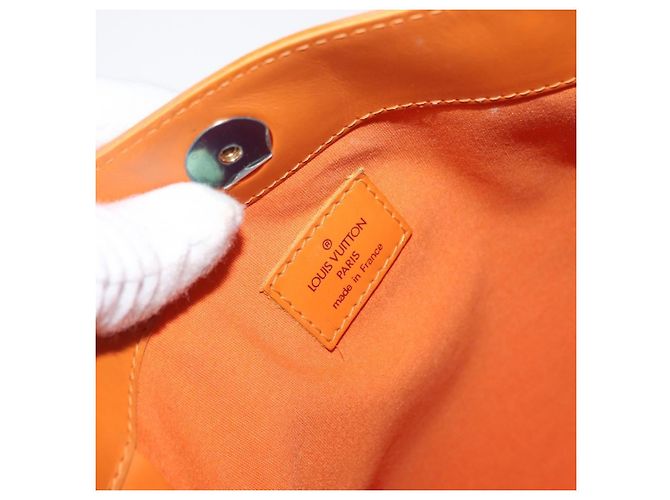 Borsa Louis Vuitton Mandara in pelle Epi MM Arancione - vista 6