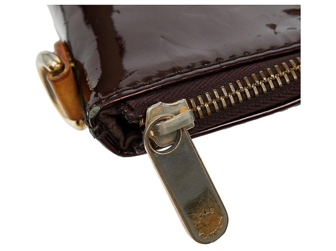 Borsa Tote Bellevue GM in Monogram Vernis di Louis Vuitton Porpora - vista 8