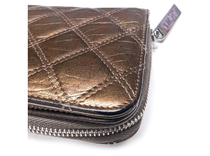 Chanel Geldbörse aus bronzefarbenem Leder - 2000er - Ansicht 5