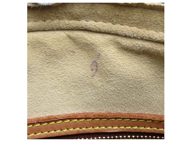 Borsa a Spalla Looping GM Louis Vuitton Marrone Monogramma - vista 23
