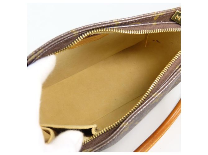 Borsa a Spalla Looping MM di Louis Vuitton Marrone Monogramma - vista 16