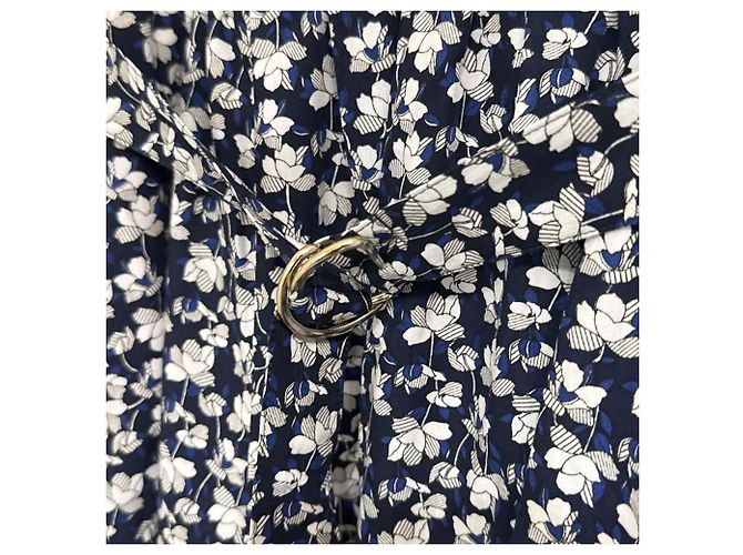 Autre Marque Kumikyoku Langarm-Maxikleid mit V-Ausschnitt und Blumenprint Blau - Ansicht 4