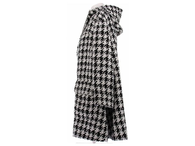 Chanel Houndstooth Wool Coat Black - view 4