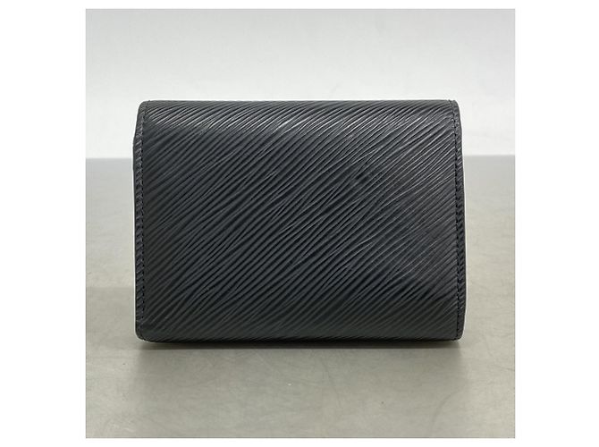 Cartera Compacta Tri-fold Twist Epi de Louis Vuitton en Noir Negro - vista 10