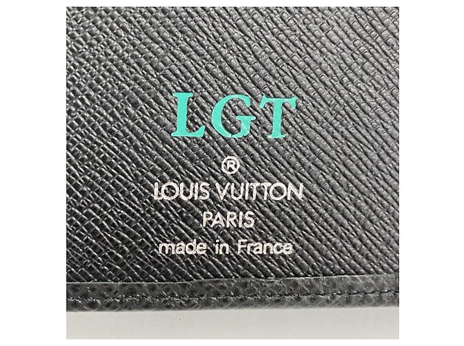 Portafoglio Lungo Brazza in Taiga Louis Vuitton Grigio - vista 4
