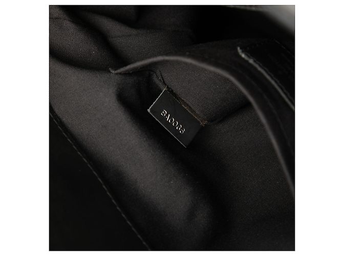 Louis Vuitton Passy PM in Epi Nero - vista 6