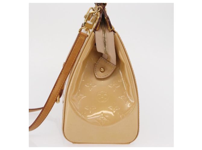 Louis Vuitton Blair Monogram vernice Beige - vista 3