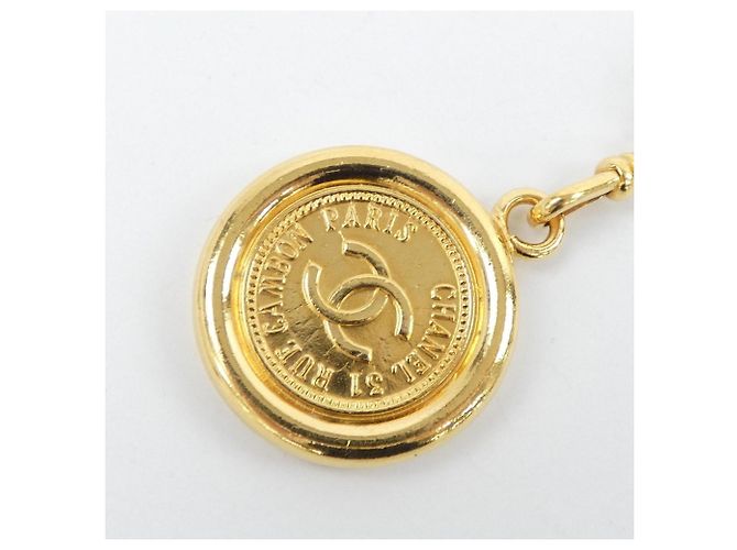 Timeless Schwarzer und goldener Kettengürtel von Chanel - Ansicht 2